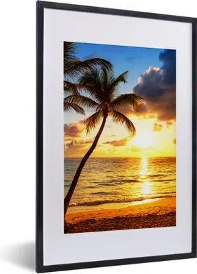 Produktbild von MuchoWow® Gerahmtes Poster Strand - Horizont - Sonnenuntergang - Palme - Meer 40x60 cm - Poster mit Schwarzem Bilderrahmen Wandposter Rahmen Foto Bilder - Poster in Rahmen