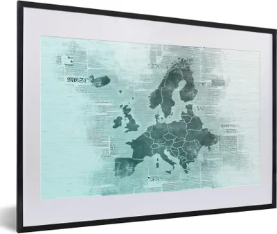Produktbild von MuchoWow® MuchoWow® Gerahmtes Poster Karte von Europa - Zeitung - Blau 60x40 cm - Poster mit zchwarzem Bilderrahmen - Schlafzimmer - Plakat in Rahmen - Drucken