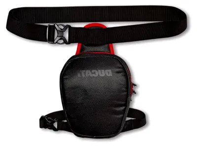 Produktbild von Ducati Redline P2 Beintasche mit regulierbaren Gürteln und entnehmbarem, wasserdichtem Sack