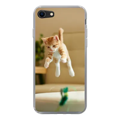 Produktbild von MuchoWow® Handyhülle Schutzhülle Hülle für iPhone 8 Katze - Springen - Spielzeug Silikon Softcase Handy Hülle - Schutzhaube