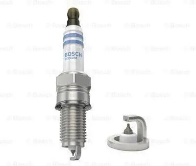 Produktbild von Bosch Zündkerzen YR6KI332S für Alfa Chevrolet Fiat Ford Opel Smart Suzuki