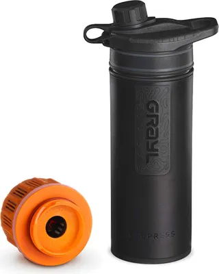 Produktbild von Grayl GeoPress Outdoor- & Reisewasserfilter mit 1 Ersatzfilter - Covert Black