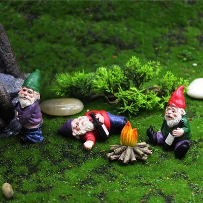 Image de Nains de jardin ivres, lot de 4, figurines de nains de jardin/fées, nain à la barbe blanche, décoration sur le thème du feu de camp, mini-figurine de nain pour le jardin (flamme)