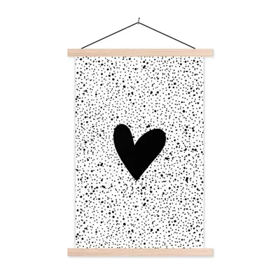 Produktbild von MuchoWow® Textilposter Herz - Design - Weiß 60x90 cm mit holzfarbenen Rahmen - Textil