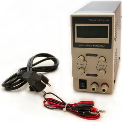 Produktbild von DC Labornetzgerät PS Serie Variante - Spannung + Strom: 0-30V DC + 0-10A DC - Modell: PS3010
