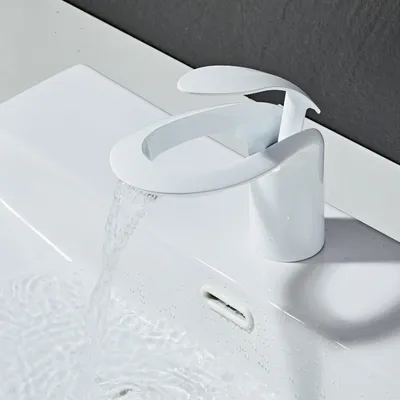 Productafbeelding van Waterval Mengkraan - Badkamer Wastafelarmatuur - Keramische Cartridge - Wit