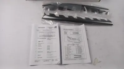 Produktbild von Original OE RENAULT Kühlergrill Zierleiste 623999911R