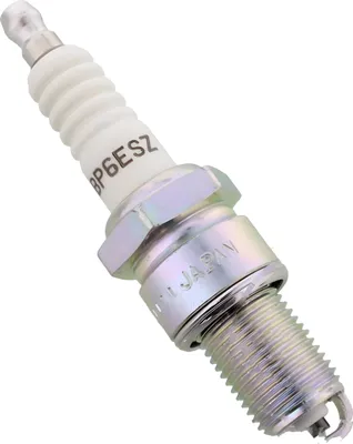 Obrázek produktu pro Sada zapalovacích svíček NGK 2x BP6ESZ, délka závitu 19,0 mm, Ø 14,0 mm, šestihran 20,8 mm, mezera mezi elektrodami 0,85 mm, tepelná hodnota 6, 7639