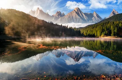 Produktbild von Papermoon VLIES Fototapete, Digitaldruck,  Bergsee Herbstnebel (748)