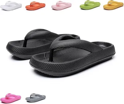 Produktbild von Uni Sommer Badeschuhe: Komfortable Badeschuhe mit Wolken-Wie Komfort – Rutschfeste Zehentreter Slippers für Garten und Bad,42/43