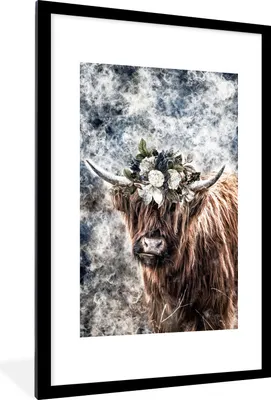 Produktbild von MuchoWow® MuchoWow® Gerahmtes Poster Schottisches Hochlandrind - Blumen - Schwarz 60x90 cm - Poster mit zchwarzem Bilderrahmen - Dekoration - Wandposter Wohnzimmer - Hochwertig