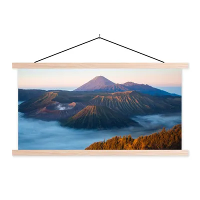 Produktbild von MuchoWow® Textilposter Vulkan - Natur - Nebel 60x30 cm mit holzfarbenen Rahmen - Dekoration