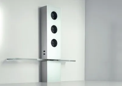 Produktbild von Turm Energiebox Design Edelstahl mit Glas weiß - Schuko 3-fach und 2-fach USB / Steckdosen / USB-Port