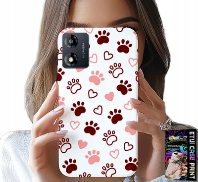 Zdjęcie produktu dla Etui Do Motorola Moto E13 - Psie Łapki Na Białym Tle, Pies, Kot, Miś