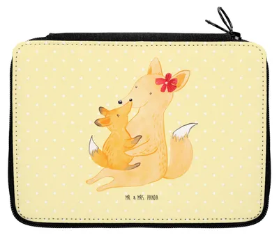 Produktbild von Mr. & Mrs. Panda Federtasche Fuchs Mama - Gelb Pastell - Geschenk, Umarmen, Tochter, Muttertag, Schlampermäppchen, Schoß, Bleistiftetui, Etui, Federmappe, Mutter