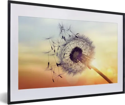 Produktbild von MuchoWow® Gerahmtes Poster Löwenzahn 60x40 cm - Poster mit Schwarzem Bilderrahmen Wandposter Rahmen Foto Bilder - Schlafzimmer - Plakat in Rahmen - Drucken