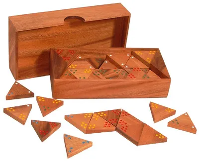 Produktbild von Tridomino aus Samena-Holz handgefertigtes Legespiel