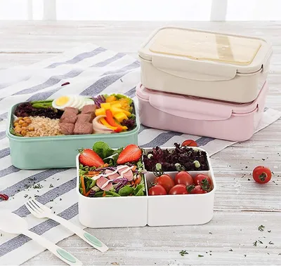 Produktbild von Auslaufsichere Brotdose mit Besteck und 3 Fächern - grün - Lunchbox für Kinder und Erwachsene - BPA-frei