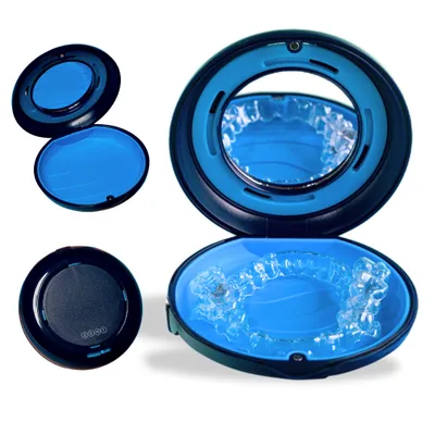 Produktbild von ZENT Zahnspangendose Retainer Case, Belüftungssystem und Spiegel, Blau