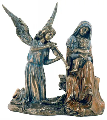 Productafbeelding van Engelbeeld dat Maria en het kind voorstelt. Brons. Veronese. 16x11x18 cm. F647
