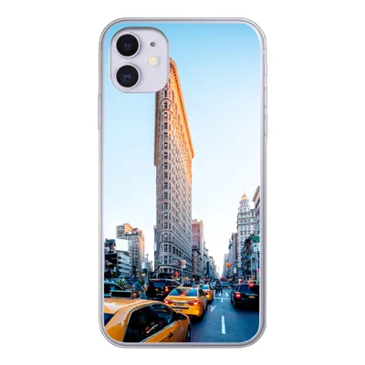 Produktbild von MuchoWow® Handyhülle Schutzhülle Hülle für iPhone 11 Starker Verkehr rund um das Flatiron Building Silikon Softcase Handy Hülle - Handytasche
