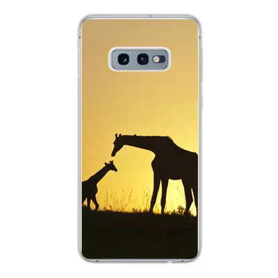 Produktbild von MuchoWow® Handyhülle Schutzhülle Hülle für Samsung Galaxy S10e Giraffe - Scherenschnitt - Kalb Silikon Softcase Handy Hülle - Handy