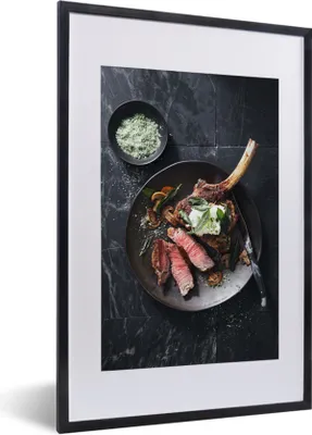 Produktbild von MuchoWow® MuchoWow® Gerahmtes Poster Steak mit Champignons und Käse 40x60 cm - Poster mit zchwarzem Bilderrahmen - Poster in Rahmen