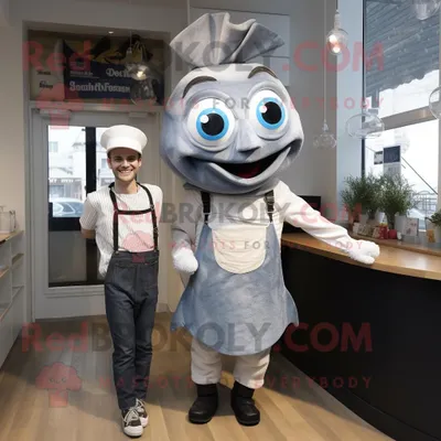 Productafbeelding van Silver Fish And Chips mascotte REDBROKOLY kostuum karakter gekleed met een Boyfriend Jeans en bretels