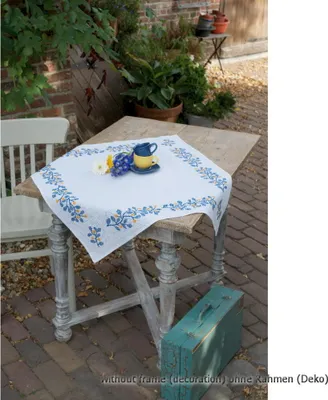 Produktbild von Vervaco Aida Tischdecke Stickset "Blaue Ranken", Zählmuster