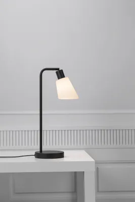Produktbild von Nordlux Tischleuchte Molli in Schwarz E14