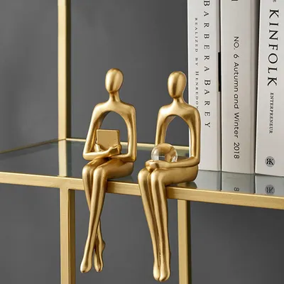 Imagen del producto de Escultura abstracta, decoración para el hogar en dorado, diseño moderno