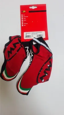 Produktbild von Northwave Force Überschuhe Gr.S Red/Black