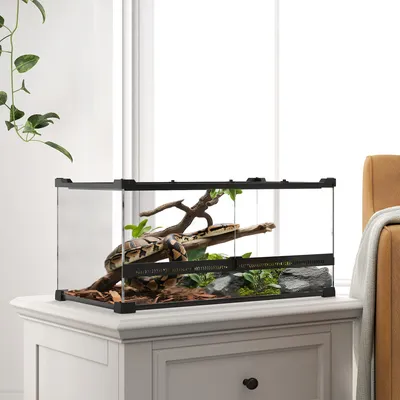 Produktbild von Glas-Terrarium für Reptilien, Vivarium, erhöhter wasserdichter Boden, Hartglas, Schwarz | 50 x 30 x 25 cm | Knopfschloss | Stahl-Gitterdeckel