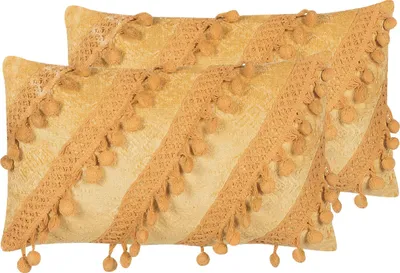 Produktbild von BELIANI Dekokissen Gelb Baumwolle Viskoze Pompons 50 x 30 cm 2er Set Wohnzimmer Salon Schlafzimmer