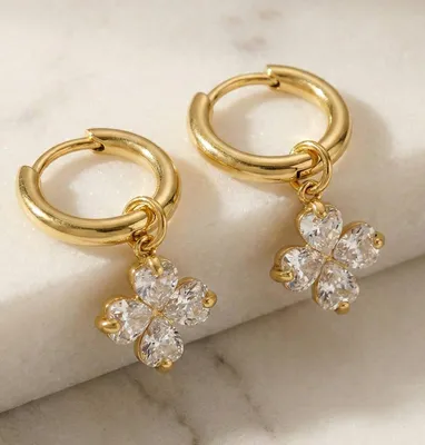 Produktbild von Lundholm Ohrhänger Damen Vergoldet my Lycka – Premium Edelstahl PVD Gold – Zirkonia Kleeblatt Glücksbringer – Hypoallergen  Jewellery
