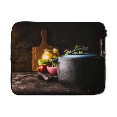 Produktbild von MuchoWow® Laptop Hülle 17 Zoll Laptoptasche Rustikal - Stilleben - Pfanne - Gemüse - Zipper - Schutzabdeckung