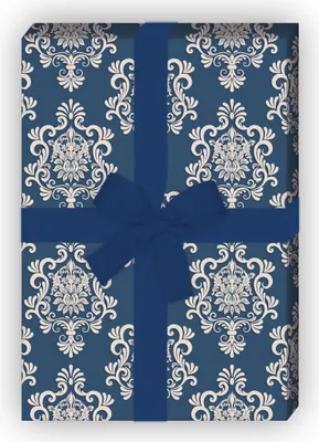 Produktbild von Edles vintage Geschenkpapier mit üppigem Damast Muster, blau zum Einpacken - G11618, 32 x 48cm