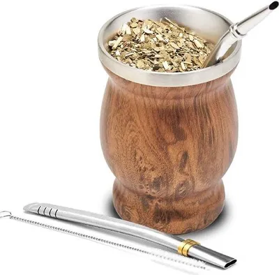 Produktbild von Yerba Mate Set mit Holz-Mate-Cup und Gras-Strohhalm