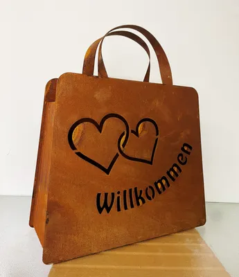 Produktbild von Edelrost Große Handtasche 32x37 Tasche zum Bepflanzen Willkommen mit 2 Herzen Rost Pflanztasche Blumentopf Windlicht Edelrost Gartendeko