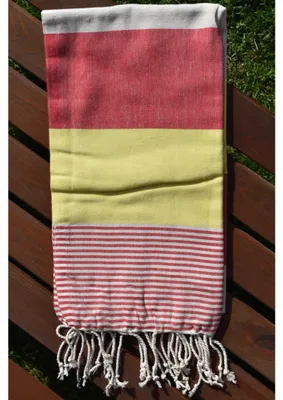 Imagen del producto de Toalla peshtemal Rainbow, color rojo