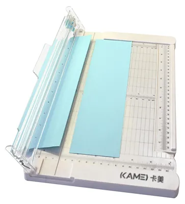Productafbeelding van Mini papiersnijder met guillotine, 6 inch snijlengte voor creatief gebruik