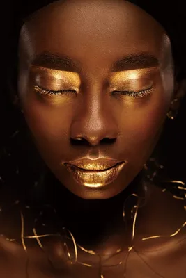 Image de Vitrail Le regard d'or 120 x 80 cm
