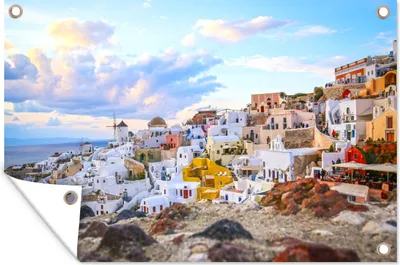 Produktbild von MuchoWow® 60x40 cm Outdoor-Poster Gartendeko Sichtschutz Garten Poster für den Garten  Das Stadtbild von Oia bei Santorin und das Meer