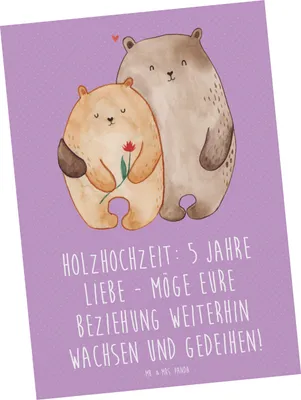Produktbild von Mr. & Mrs. Panda Postkarte 5. Hochzeitstag Holzhochzeit - Lavendeltraum - Geschenk, bildkarte, Heirat, Erinnerung, Hochtzeit, Jubiläum, Postkarten, Grußkarte, Geschenke