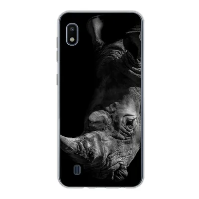 Produktbild von MuchoWow® Handyhülle Schutzhülle Hülle für Samsung Galaxy A10 Nahaufnahme eines Nashorns auf schwarzem Hintergrund Silikon Softcase Handy Hülle - Schutzhülle