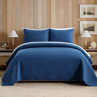 Produktbild von Unyqoos ® Baumwollbettdecke für Doppelbett mit Kissenbezügen – elegant und bequem