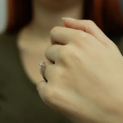 Produktbild von 0,30 Carat Solitär Diamantring 14 Karat Weißgold - 54 (17,20 mm)