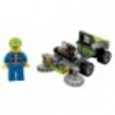 Produktbild von LEGO 30224 Mähfahrzeug mit Figur Polybag LEGO Anzahl Anleitungen: 1, Anzahl Minifiguren: 1, Anzahl Teile: 38, Thema: LEGO City, Gewicht: 0.029 KG, Altersberatung: 5+, Veröffentlicht in: 2013, Zahl: 30224-1, EAN: 5702014974074