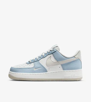 Zdjęcie produktu dla Nike Air Force 1 '07 dla kobiet "Light Armory Blue", rozmiar: 44