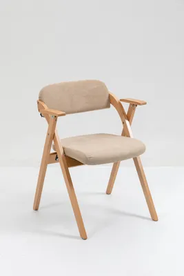 Imagen del producto de Conjunto de 2 sillas plegables de madera maciza AIORBER, con reposabrazos, plegables, ideales para el comedor, con asiento acolchado y funda desmontable, color caqui/gris
